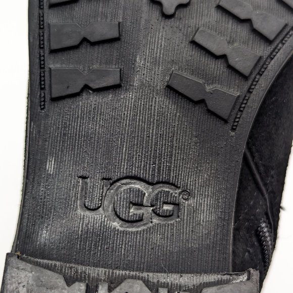 UGG Women Bellame Black Distressed Suede Zip Buckle Ankle Boots size 7 - Picture 7 of 12